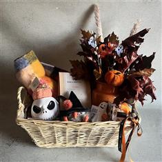 Melanie&#39;s Florist Luxury Boo Basket