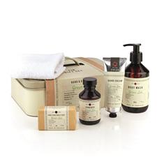 Fruits Of Nature- Green Tea Gift Tin